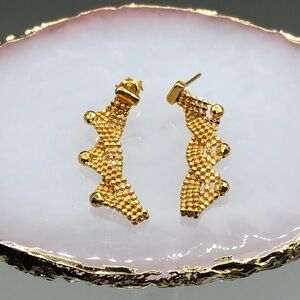 Solid 22k (916) yellow gold mesh style dangle drop earrings piercing post 5g